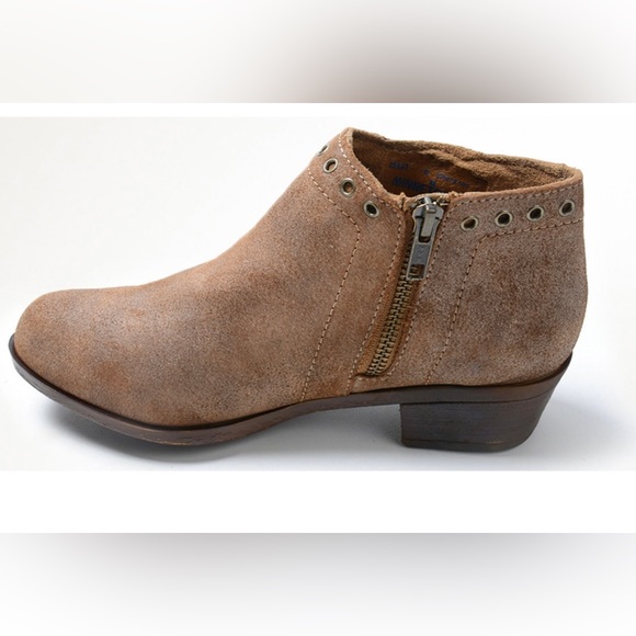 Minnetonka "Brenna" Bootie/Boots Brown Leather Womens 7 - Picture 2 of 13